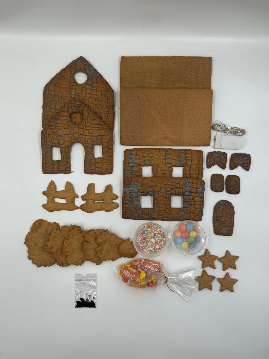 Castle Stone Signature – Gingerbread House Kit