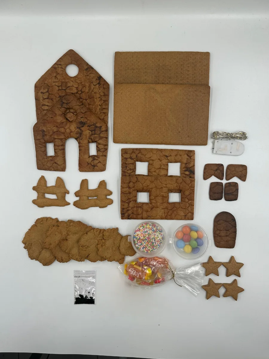 Rustic Stone Signature – Gingerbread House Kit