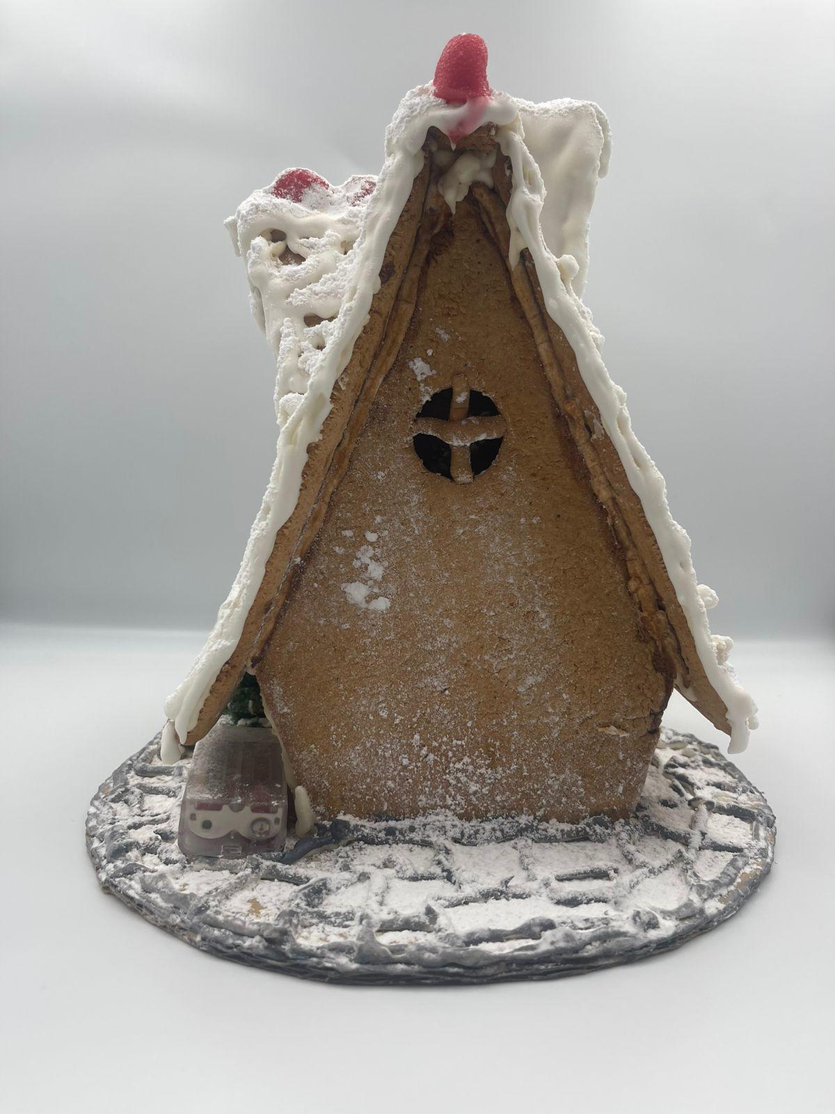 Gingerbread-jelly-megalo-filandiko-spitaki-rearview Gingerbread Jelly μεγάλο Φινλανδικό σπιτάκι