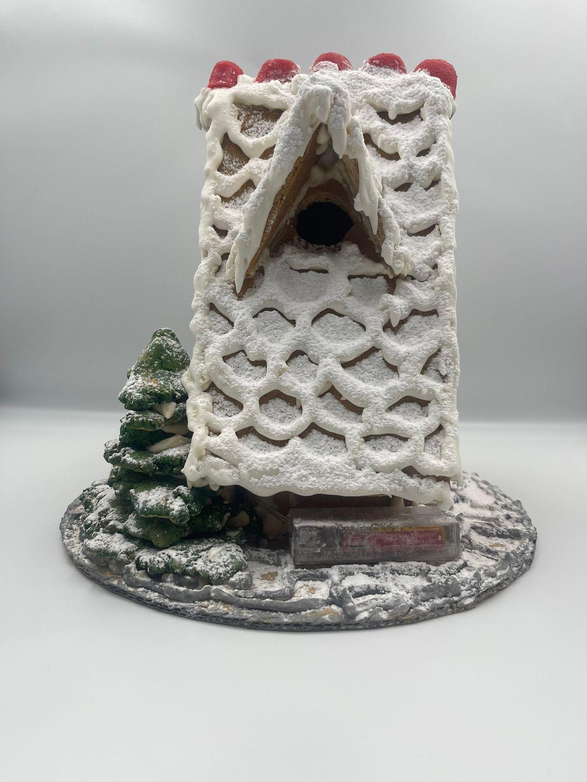 Gingerbread-jelly-megalo-filandiko-spitaki-sideview-2 Gingerbread Jelly μεγάλο Φινλανδικό σπιτάκι